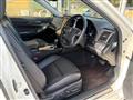 2013 Toyota Crown Hybrid