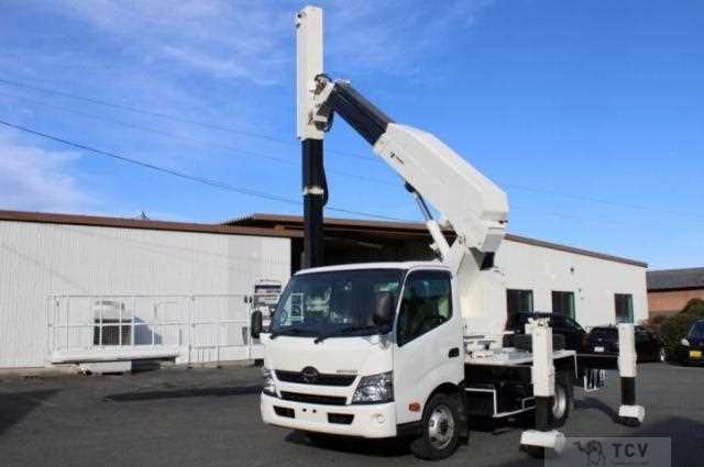 2017 Hino Dutro
