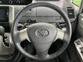 2007 Toyota Voxy