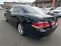 2012 Toyota Crown