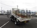 2023 Isuzu Elf Truck