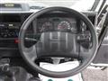 2023 Isuzu Elf Truck