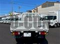 2020 Isuzu Elf Truck