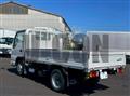 2020 Isuzu Elf Truck