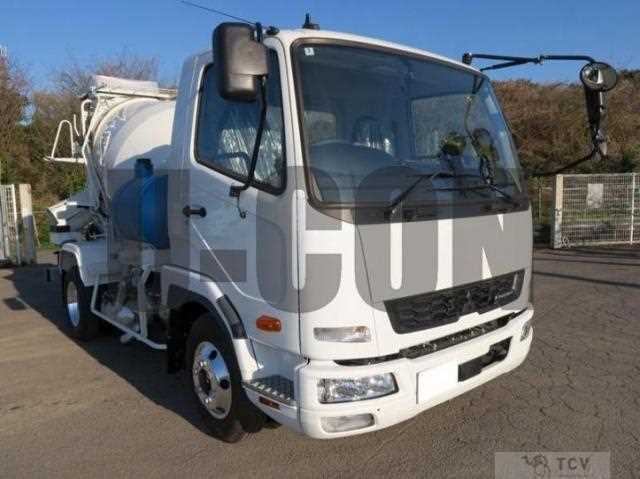 2025 Mitsubishi Fuso Fighter