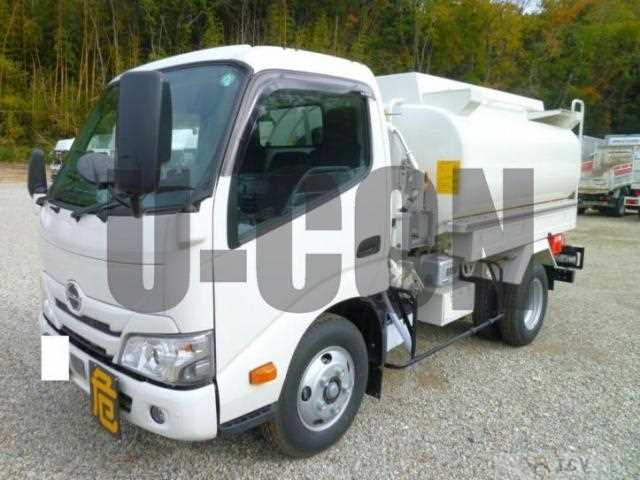 2025 Hino Dutro