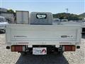 2020 Isuzu Elf Truck