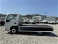 2020 Isuzu Elf Truck