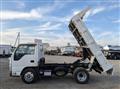 2015 Isuzu Elf Truck