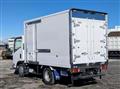 2018 Isuzu Elf Truck