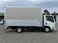 2014 Isuzu Elf Truck