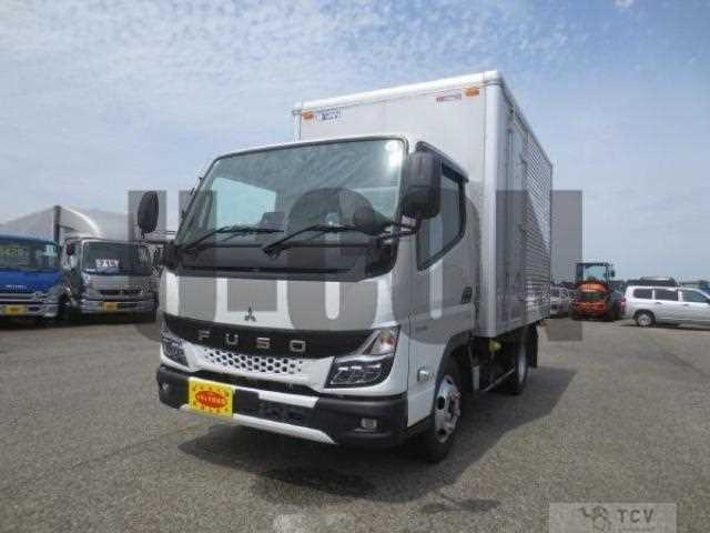 2025 Mitsubishi Fuso Canter