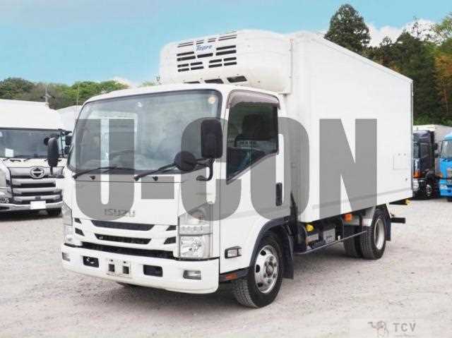 2020 Isuzu Elf Truck