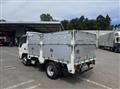 2016 Isuzu Elf Truck