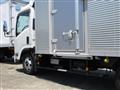 2020 Isuzu Elf Truck