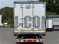 2020 Isuzu Elf Truck