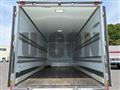 2020 Isuzu Elf Truck