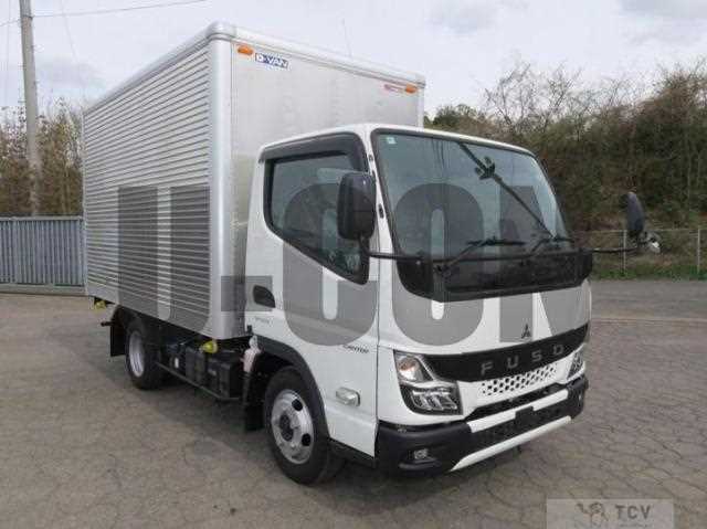 2025 Mitsubishi Fuso Canter