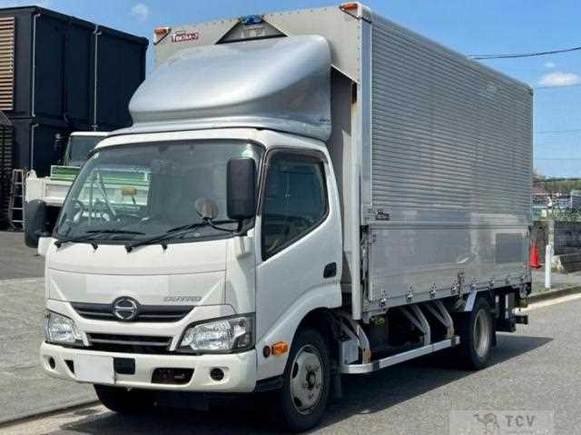 2017 Hino Dutro