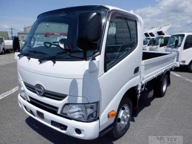 2017 Hino Dutro
