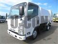 2016 Isuzu Elf Truck