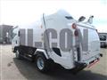 2016 Isuzu Elf Truck