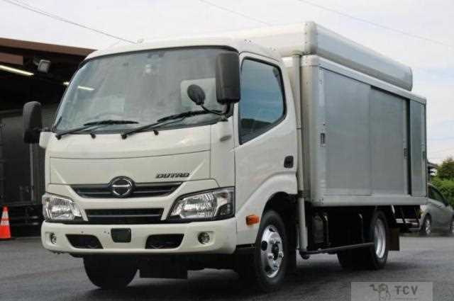 2017 Hino Dutro