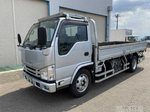2020 Isuzu Elf Truck