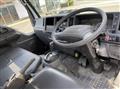 2020 Isuzu Elf Truck