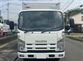 2016 Isuzu Elf Truck