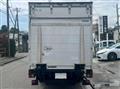 2016 Isuzu Elf Truck