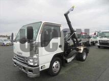 2011 Isuzu Elf Truck