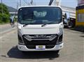 2025 Isuzu Elf Truck