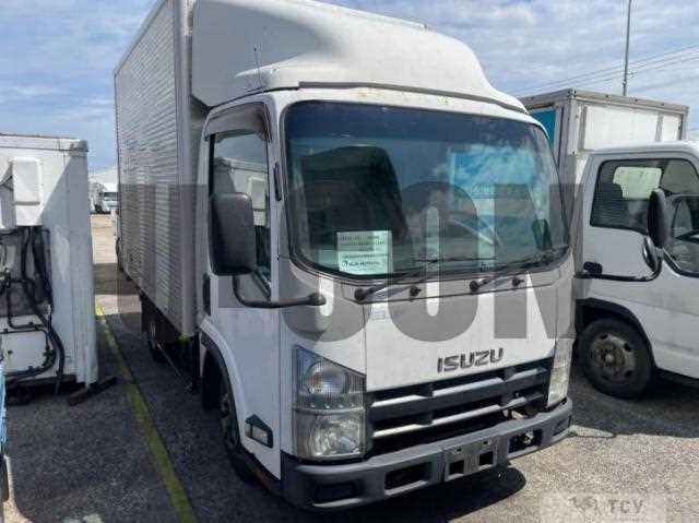 2012 Isuzu Elf Truck