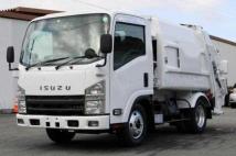 2010 Isuzu Elf Truck