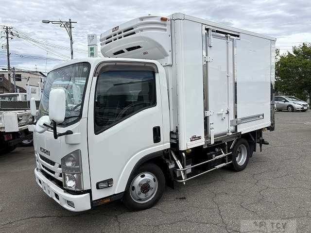 2019 Isuzu Elf Truck