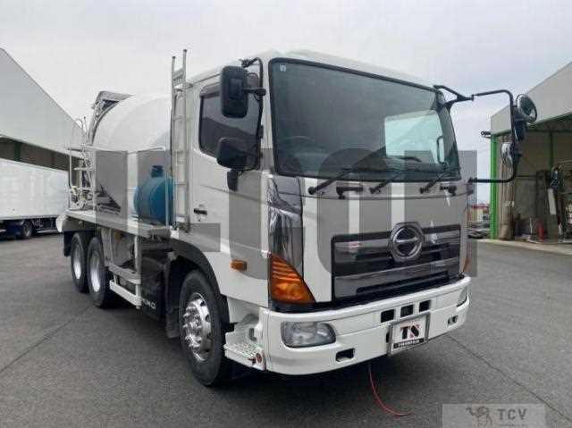 2013 Hino Profia
