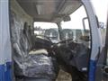 2020 Isuzu Elf Truck