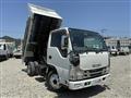 2016 Isuzu Elf Truck