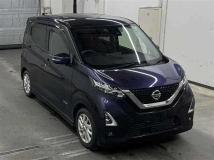 2022 Nissan Nissan Others