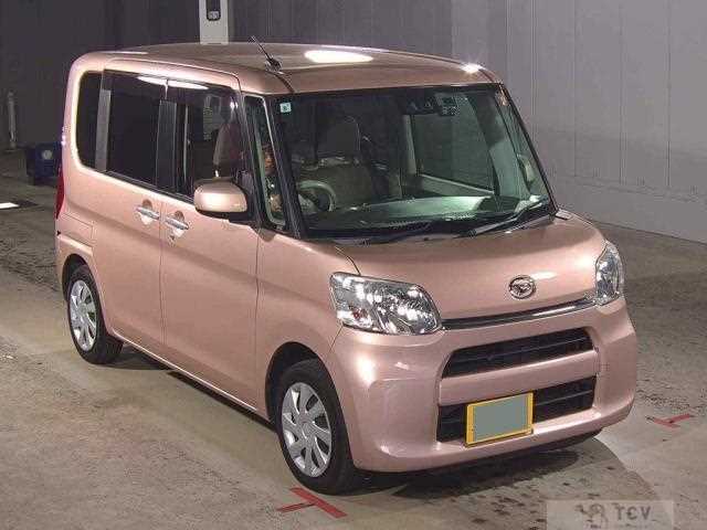 2017 Daihatsu Tanto