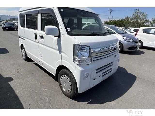 2022 Nissan Nissan Others