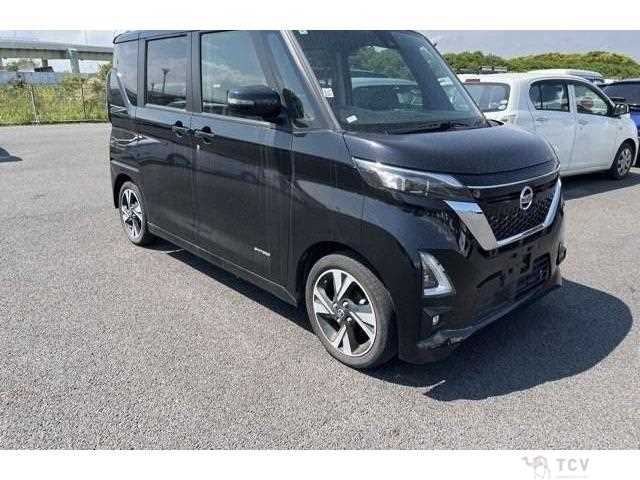 2023 Nissan ROOX