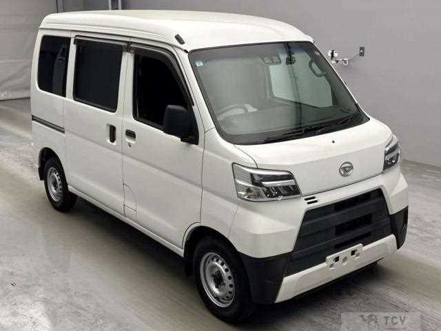 2020 Daihatsu Hijet Cargo