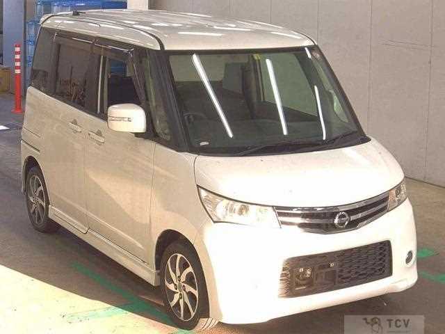 2012 Nissan ROOX