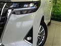 2018 Toyota Alphard Hybrid
