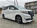 2015 Toyota Alphard Hybrid