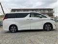 2015 Toyota Alphard Hybrid