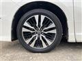 2015 Toyota Alphard Hybrid