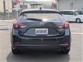 2017 Mazda Axela
